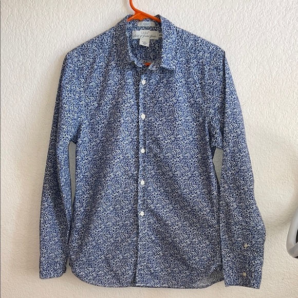 H&M Blue Casual Button Down Shirt with Pattern - Picture 1 of 4